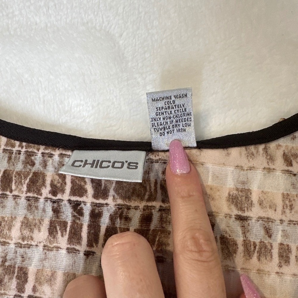 Chicos Brown Animal Print Tiered Tank Top Sleeveless Textured Pleated Size 3 XL - Picture 6 of 8